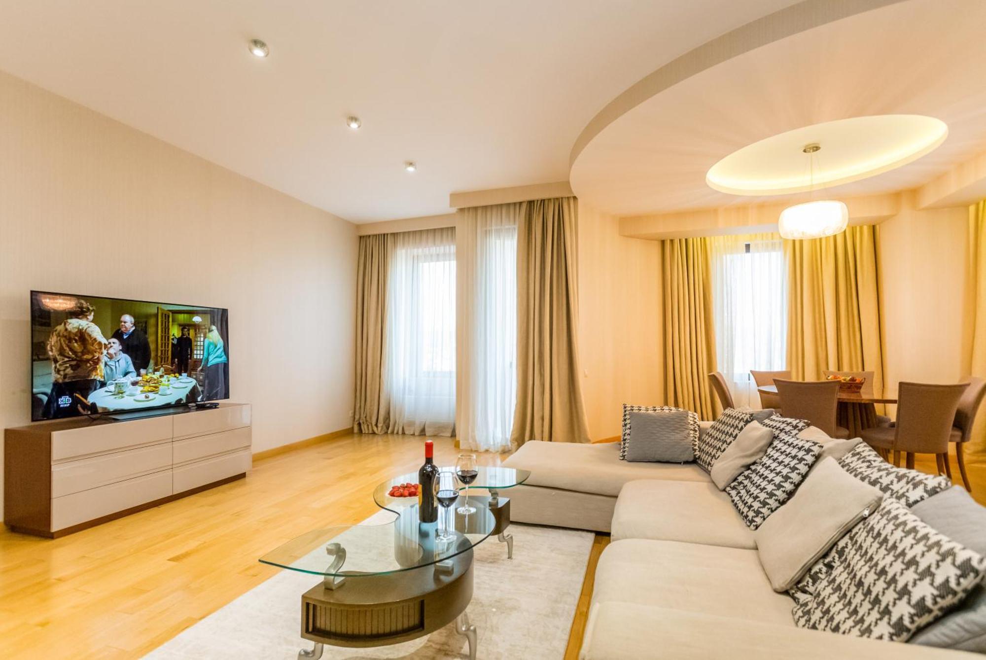 The Grand Apartment Lll Τυφλίδα Εξωτερικό φωτογραφία