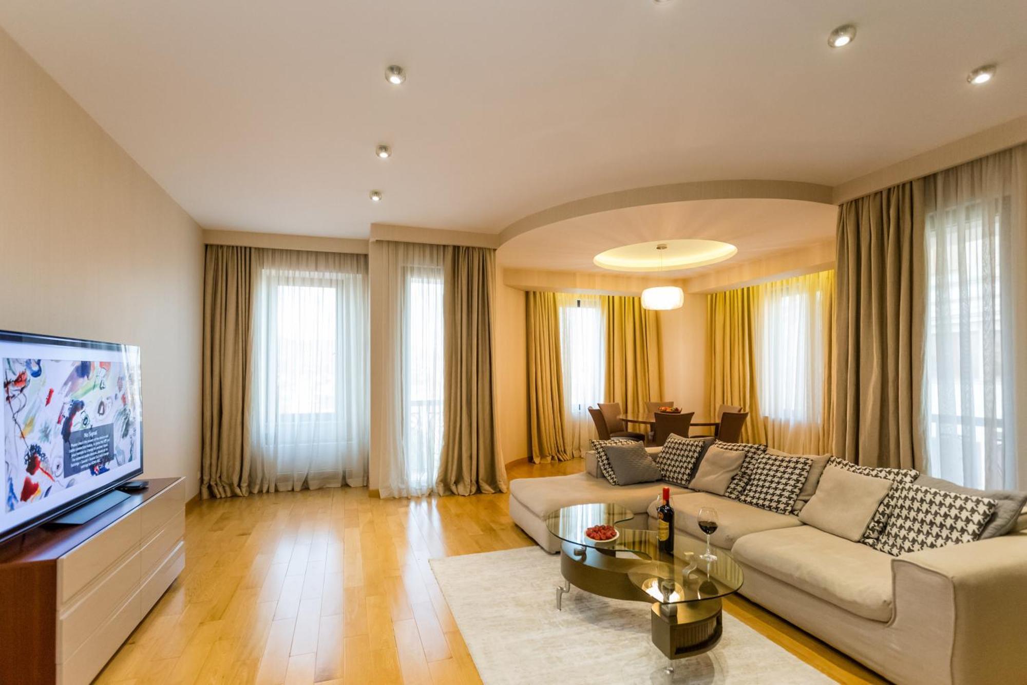 The Grand Apartment Lll Τυφλίδα Εξωτερικό φωτογραφία
